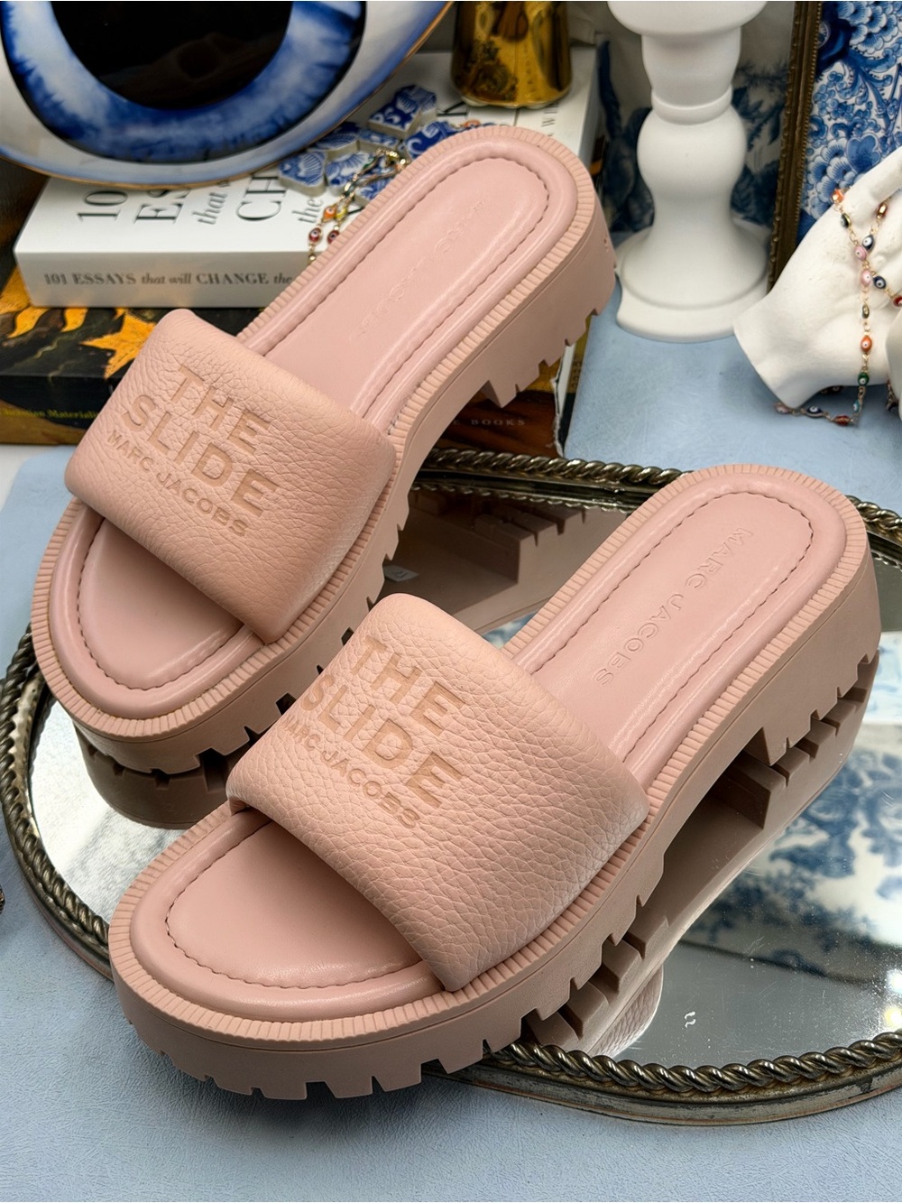 🆕 MARC JACOBS 🧿 NWOB The Lug Sole Slide, Pastel Pink - Sz 37 US 7 - Picture 8 of 12
